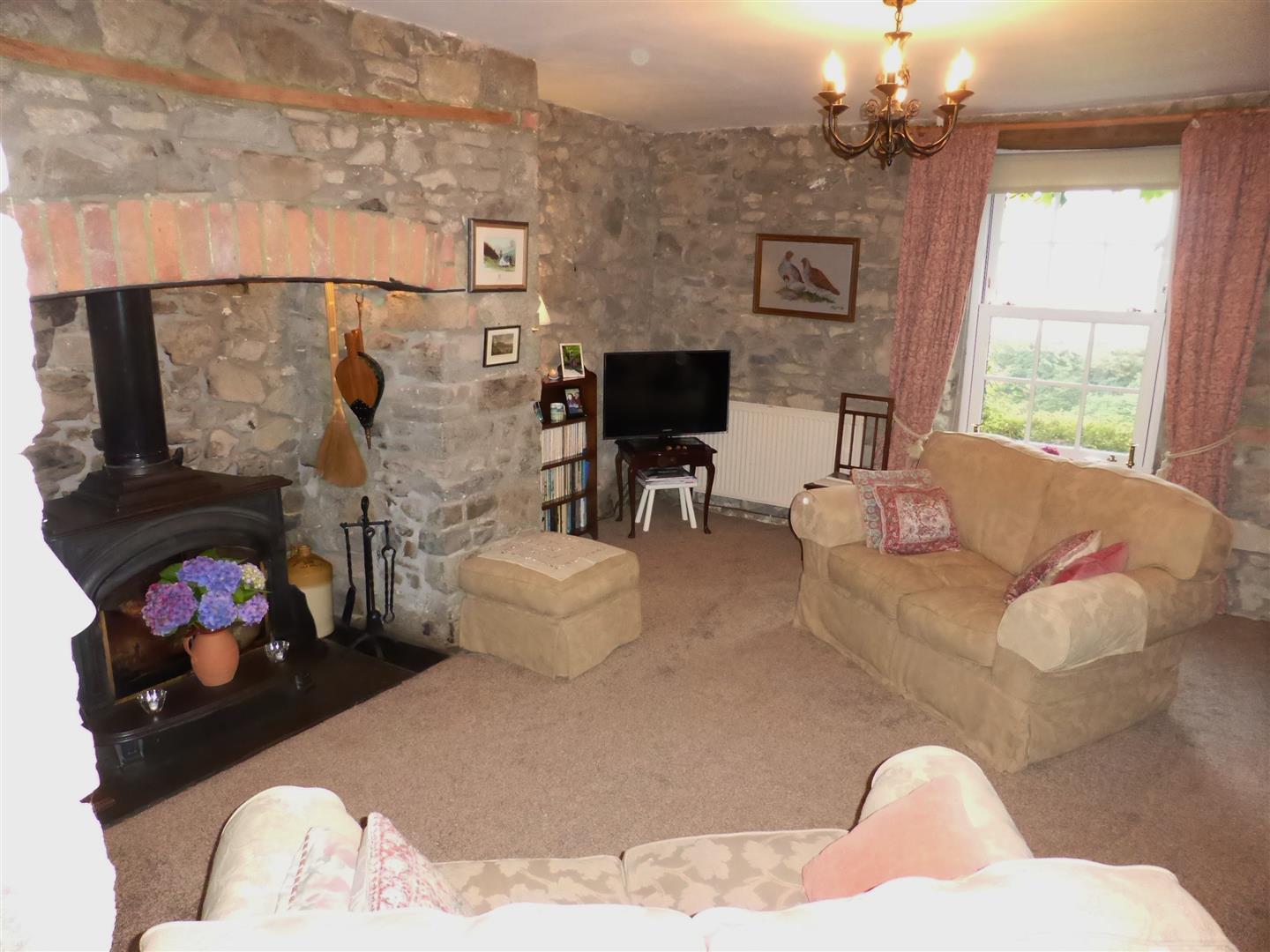 SITTING ROOM